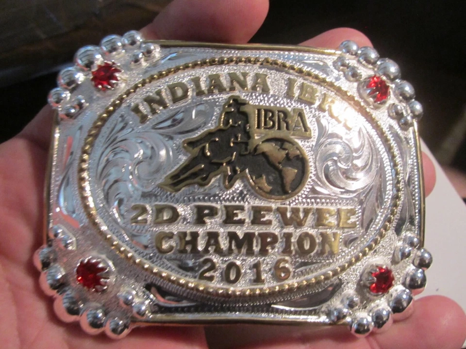 Molly's 2016 personalizado plata hebilla de cinturón Indiana Ibra 2D Peewee Champions - GW-5 Foto 1 de 4