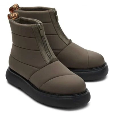 NIB TOMS 9 Alpargata Mallow Puffer Tarmac Olive Repreve Ankle Boots Bootie - Image 1 of 4