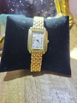 Reloj ajustable analógico de cuartos de galón chapado en oro para mujer por Regent ¡Una belleza! Foto 1 de 4
