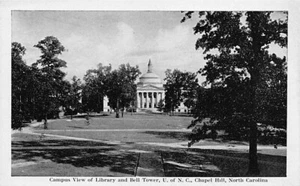 Postkarte NC: Bibliothek & Glockenturm, UNC Chapel Hill, North Carolina, 1940er Jahre - Bild 1 von 2