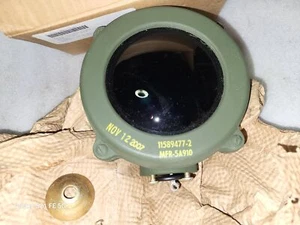 Faro infrarrojo One US Army 6220-00-984-5180 - Imagen 1 de 6