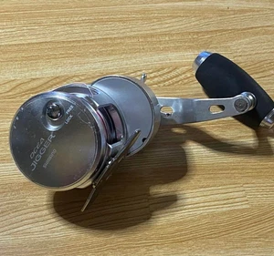 Carrete de pesca Ocea Jigger 2001 NRHG Shimano 12 baitcast JDM mango izquierdo - Imagen 1 de 7