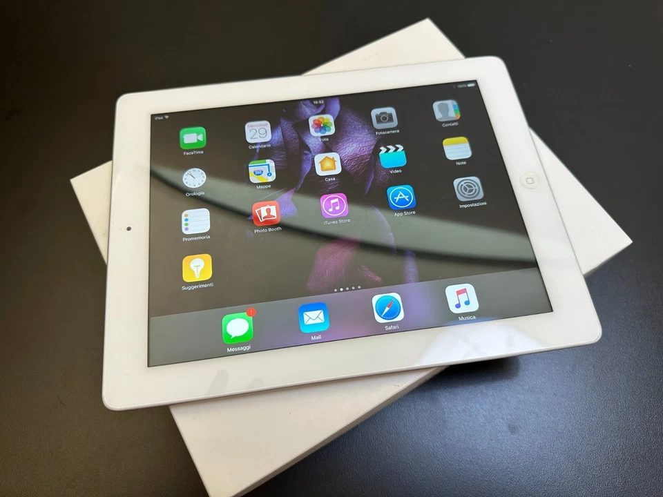 Apple iPad 4 - Tablet A1458 Wi-Fi bianco da 16 GB di memoria - Funzionante! - Immagine 1 di 4