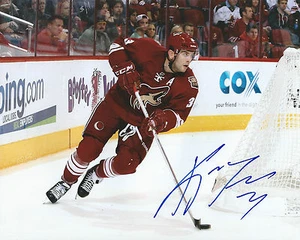 **GFA Phoenix Coyotes *KEITH YANDLE* Signed 8x10 Photo COA** - Picture 1 of 1