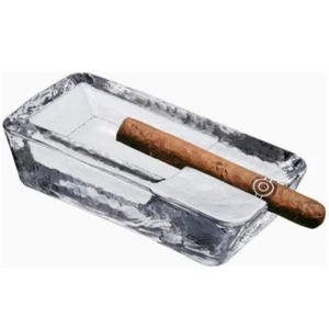 Heavy Glass Cigar Ashtray Large Outdoor Ash Tray for Patio 42 oz HandMade - Picture 1 of 8