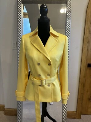 Gabardina Tahari ASL nueva línea cintura amarilla talla 4 Foto 1 de 4