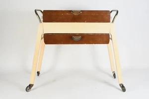 P17L03- Vintage Holz Nähkästchen berädert mit Inhalt um 1950 - Bild 1 von 12