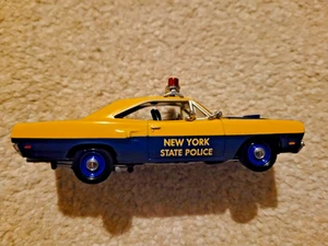 Matchbox DYM96664 NY State Police 1970 Plymouth Roadrunner Die Cast Model - Picture 1 of 16