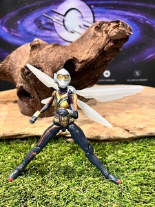Marvel Legends - Ant-Man: Quantumania BAF - Wasp Action Figure Loose - Picture 1 of 6