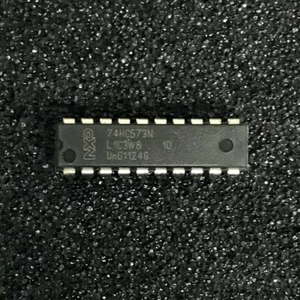 (PAQUETE de 5) 74HC573N pestillo transparente octal tipo D, 3 estados, PDIP-20, NXP - Imagen 1 de 2