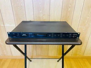 Yamaha SPX90 Digital Multi-Effects Sound Processor - Picture 1 of 12