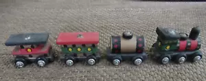 Locomotora de tren de madera hecha a mano de 4 piezas Caboose etc. - Imagen 1 de 6