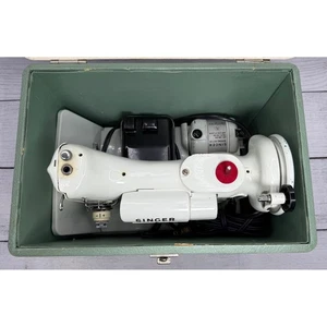 1960s Singer White Featherweight Sewing Machine 221K with Teal Color Case Works - Picture 1 of 16