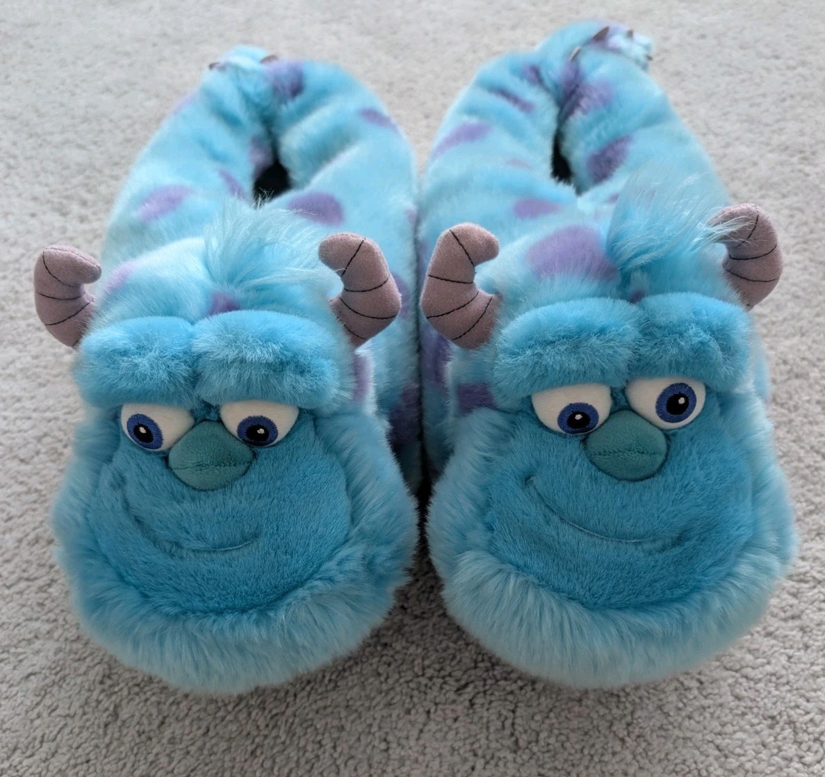 Slippers Men Happy Feet Tampa Bay Offers A Fun And Innovative