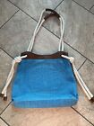 Schne Sommerliche Schultertasche von Timberland Blau geprgter Stoff/Leder