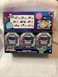 Menge 12 Doorables Star Wars Galaktische Kreuzer Blindboxen & Vitrine Neu - Bild 1 von 1