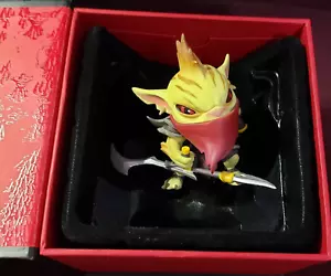 Bounty Hunter BH DOTA 2 Demiheroes In Box Easter Gift Code? - Bild 1 von 9