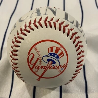 Сувенирный бейсбольный мяч с тиснением New York Yankees American League фотобол - Изображение 1 из 4