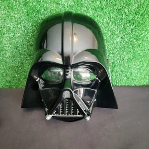 Star Wars Kids Darth Vader Light Plastic Mask #284 NEW - Picture 1 of 6