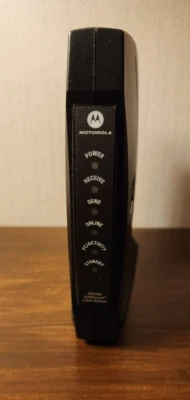 Motorola SURFboard SB5100 Cable Modem (500887-001-00) Refurbished - Image 1 of 4