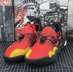 ADIDAS Trae Young 1 "Atlanta Hawks" Rojo Negro Dorado GY3772 Hombres Talla 11 NUEVO - Imagen 1 de 11