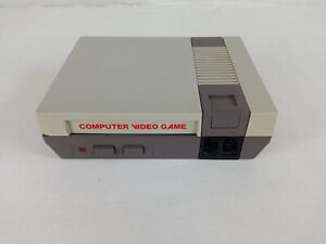 Nintendo NES Clone/Computer  Video Game
