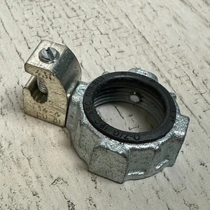O-Z/Gedney IBC-75L-4AC, Conduit Grounding Bushing, 3/4 In Insul Bshg W/Lug, 1 PC - Picture 1 of 9