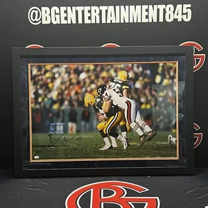 Brian Urlacher Autographed Chicago Bears Framed 18x28 Photo Signed JSA - Picture 1 of 4