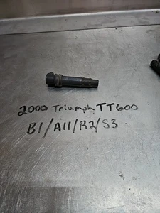 2000 00 TRIUMPH TT 600 IGNITION COIL 129700-3990 - Picture 1 of 3