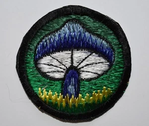 * Sew On Patch * Nepalese Made * 5.9cm * Mushroom - Purple Green Burgundy - Picture 1 of 8