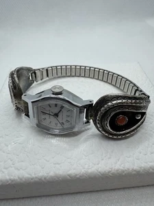 Sterling Silber KORALLE Koralle unsigniert Uhrenspitzen 925 mit ungeprüfter Uhrenschattenbox - Bild 1 von 7