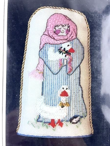 Cheryl Shaeffer Design Needlepoint Pattern Mrs. Noah with Ducks Rainbow Gallery - Picture 1 of 6