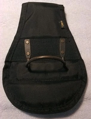 CLC PADED NYLON HAMMER HOLDER 9"×7" - Image 1 of 4