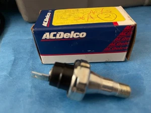 1956-90 corvette oil pressure sensor NEW GM 3815936 - Picture 1 of 1