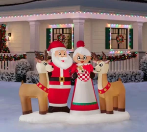 7,5' LED Weihnachtsmann und Frau Claus Familienszene - Weihnachten aufblasbare Dekoration NEU - Bild 1 von 3