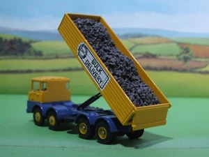 Lledo Blue Circle Cement Guy Big J Tipper - Picture 1 of 5
