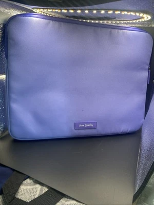 Vera Bradley Lavanda 14” Capa Macia Laptop Computador Bolsa Aposentada - Imagem 1 de 4