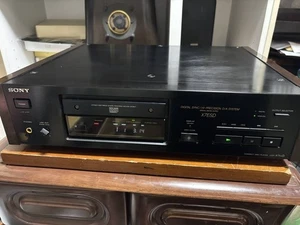 Reproductor de CD SONY CDP-X7ESD - Imagen 1 de 9