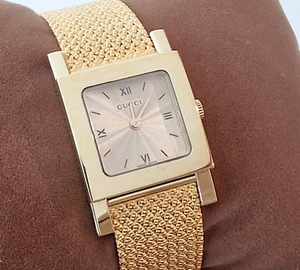 GUCCI orologio Donna quadrato Timepieces YA 7900L in Oro giallo 18 kt 750 Nuovo - Imagen 1 de 21
