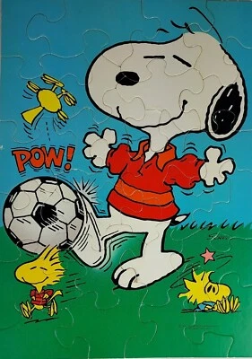 "Футбол мяч!" Детская головоломка Snoopy 1990-е Springbok Hallmark 25 предметов футбол - Изображение 1 из 4