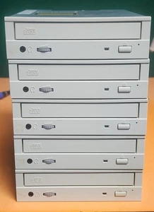 Vintage Rare Toshiba XM-5301B Internal 5.25" CD-ROM Drive 50-Pin SCSI UNTESTED - Afbeelding 1 van 3