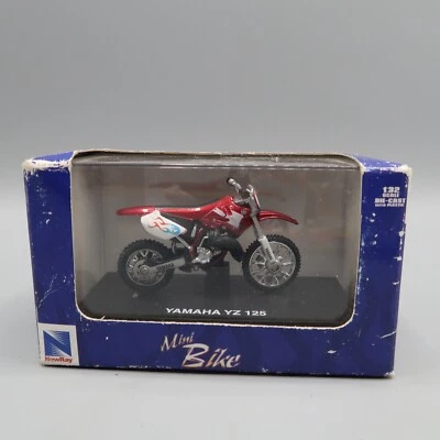 Die Cast 1:32 Mini Bike Yamaha YZ 125 Blue Display Model Figure - Image 1 of 4