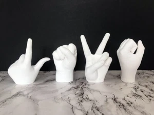 L.O.V.E - Children's Hand Casting Kit - Picture 1 of 11