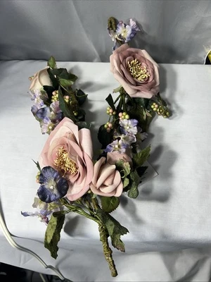 Polvoriento Rosa Rosa y Violeta Floral 2 Piezas Swag Nuevo Antiguo Stock Interior Hogar Foto 1 de 4