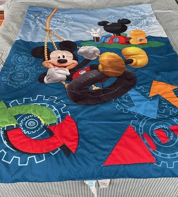 Edredón bebé Mickey Mouse de Disney Foto 1 de 4