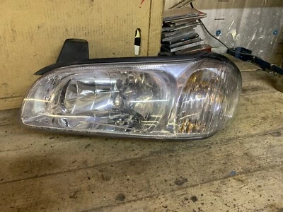 FARO LADO CONDUCTOR NISSAN MAXIMA 2000-2001 Foto 1 de 4