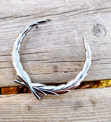 1974-78 凯迪拉克埃尔多拉多轮毂盖镀铬花圈徽章 * VGC* — 第 1/4 张图片