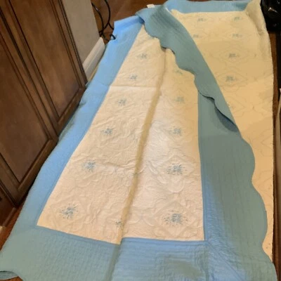 Quilt Scalloped Edge Embroidery Flowers King Size Bedspread Blue White Vintage - Image 1 of 4