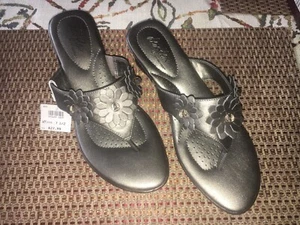 Womens Dressy Sandals Size 7.5 Brand New w/tags - Picture 1 of 4