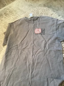 Men’s Old Guys Rule T-Shirt In Size Medium great logos as always - Picture 1 of 2